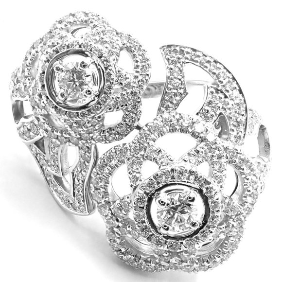 Authentic! Chanel Camellia Two Flower 18k White Gold Diamond Ring - Picture 4 of 12